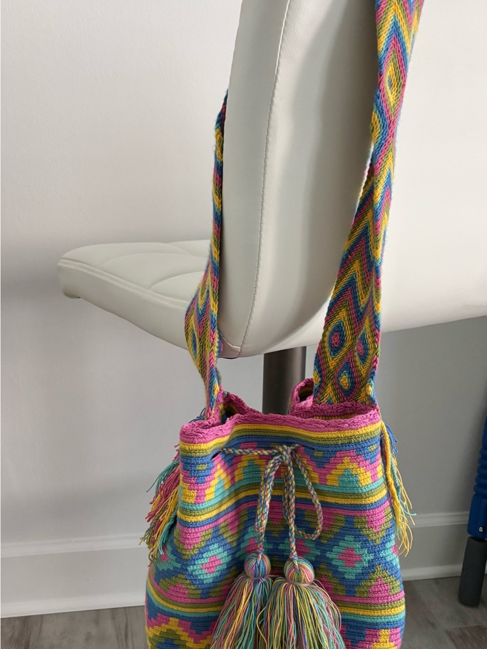 BOHO Drawstring Crossbody - Picture 4 of 4